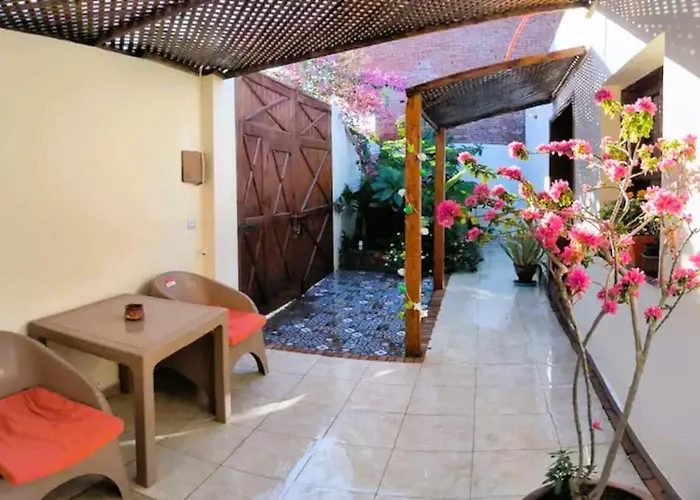 بيت للعطل Shanti Garden House *