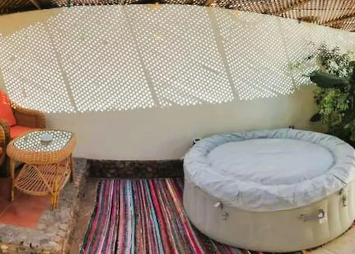 Shanti Garden House *