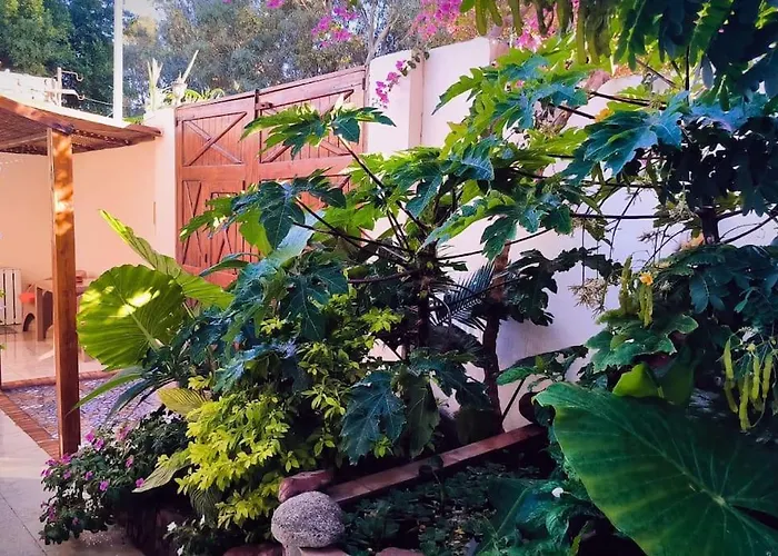 بيت للعطل Shanti Garden House *